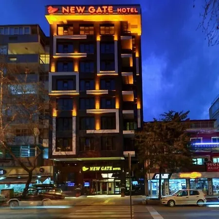 New Gate Hotel 4*